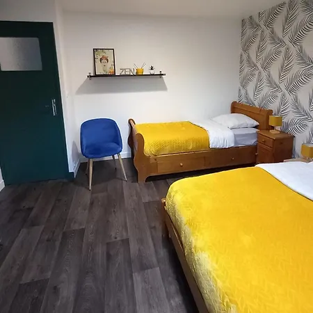 Corner Lebeau Proche Vieille-ville Stationnement Gratuit Lägenhet